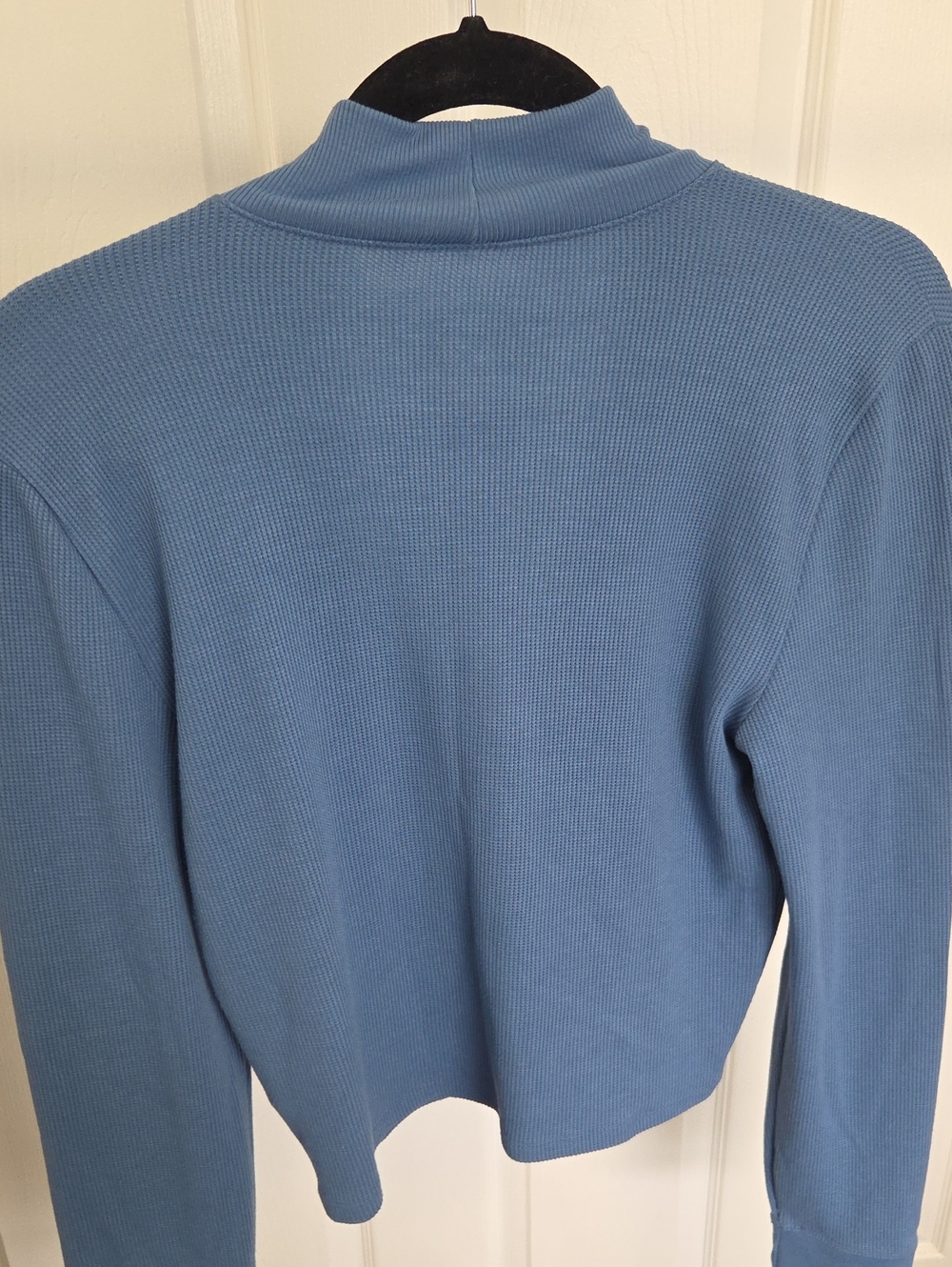 American Eagle Outfitters Blue Mock Neck Long-Sleeve Top - Picture 2 of 2
